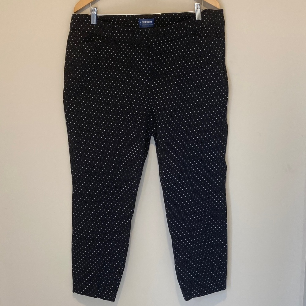 Old Navy Black Ankle Pants with White Micro Dot Print
